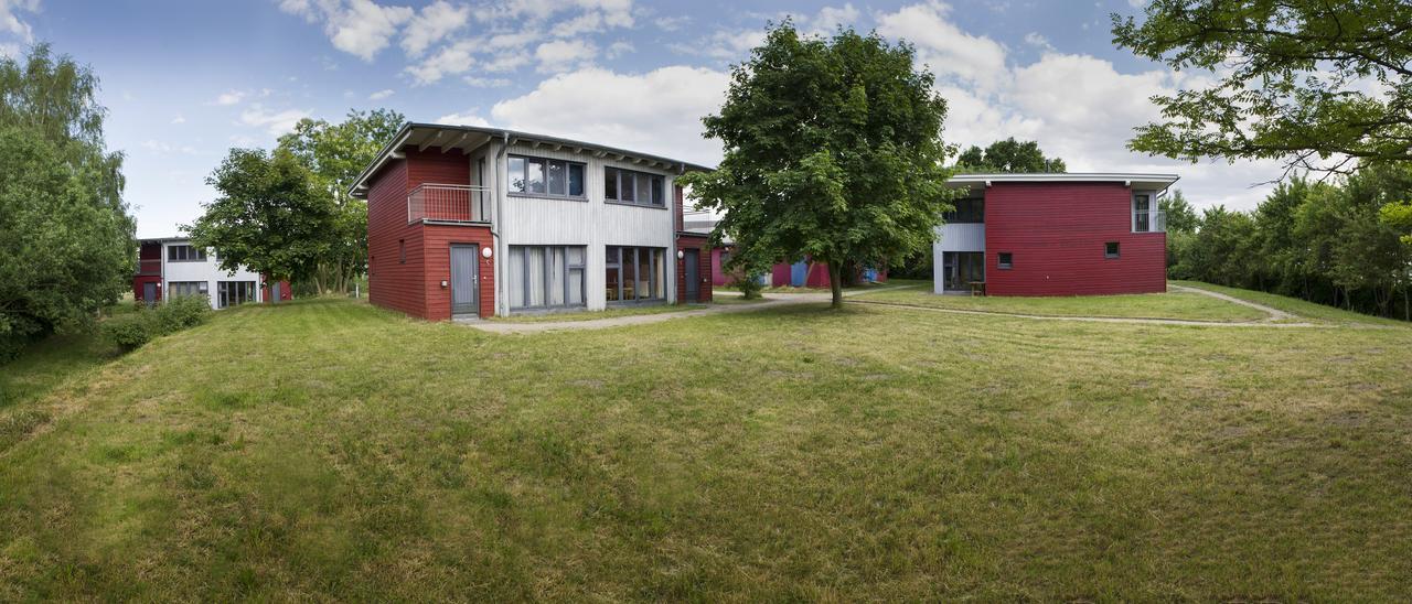 Basiskulturfabrik Oeko-Hotel Neustrelitz Exterior foto